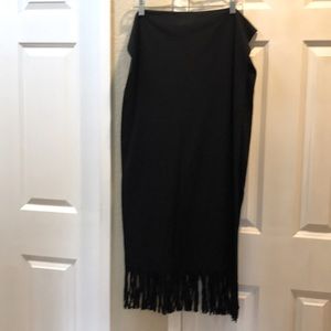 New, black fringed shawl from Weekenders.
